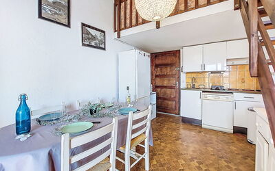 Accommodation:&nbsp;Front de Mer 400.23