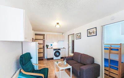Accommodation:&nbsp;Front de Mer 400.26