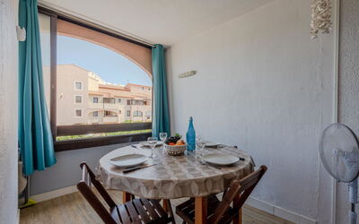 Accommodation:&nbsp;Front de Mer 400.24