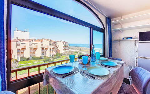 Le Barcarès 430: Apartment, Resort, Balcony, Hotel, Swimming Pool, Resort Town, Beach
