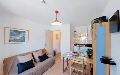 Accommodation:&nbsp;Palm Beach 430.2