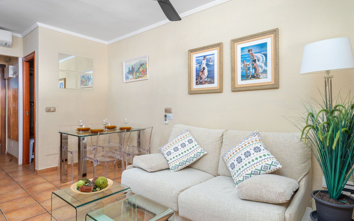 Accommodation:&nbsp;Roca Chica 551.1