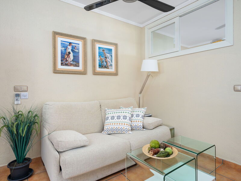 Accommodation:&nbsp;Roca Chica 551.1
