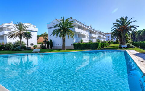 Pals 455: Swimming Pool, Resort, Hotel, Tropics, Resort Town