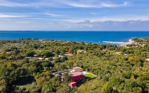 Brijunis Blick: Sky, Cloud, Water, Ecoregion, Blue, Azure, Natural Landscape, Coastal And Oceanic Landforms, Grass, Leisure