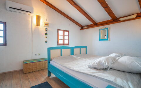 Mickey: Bedroom, Room, Property, Furniture, Bed, Building, Interior Design, Bed Sheet, House, Ceiling