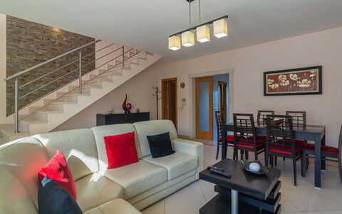 Bela Vitta: Living Room, Room, Property, Furniture, Interior Design, Building, House, Real Estate, Loft, Floor