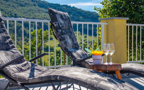 Saulja: Sky, Furniture, Plant, Tree, Chair, Outdoor Furniture, Fence, Wood, Table, Outdoor Table