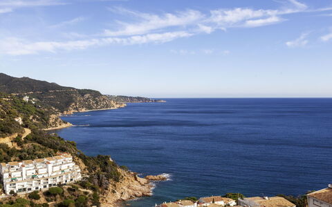 Seaview Salions: Sky, Cloud, Water, Azure, Coastal And Oceanic Landforms, Terrain, Horizon, Natural Landscape, Lake, Formation