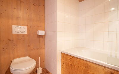 Accommodation:&nbsp;Les Chalets du Berger 602.3
