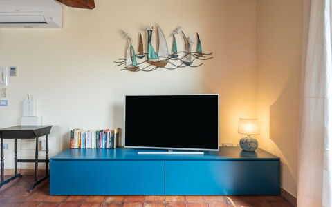 Rokkaria: Furniture, Property, Building, Couch, Azure, Table, Wood, Living Room, Interior Design, House