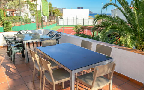 Llançà 659: Property, Table, Furniture, Real Estate, Chair, Glass, Azure, Residential Area, Kitchen & Dining Room Table, Arecales