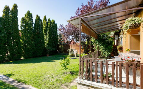 Kaiser: Sky, Plant, Property, Building, Tree, Land Lot, Vegetation, Shade, Landscape, Wood