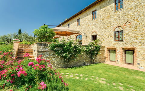 Villa Sole Del Chianti: Plant, Flower, Building, Window, Property, Sky, Tree, Natural Landscape, Land Lot, House