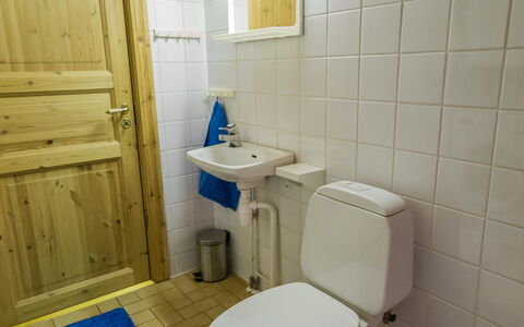 Ylläskuru D 2: Furniture, Interior Design, Flooring, Floor, Wood, Table, Room, Ceiling, Lighting, Apartment