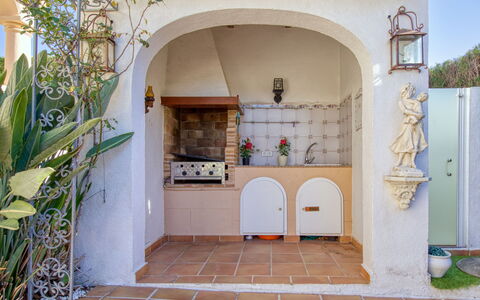 Villa Toscana: Plant, Building, Houseplant, Interior Design, Wood, Shade, Yellow, Floor, Wall, Flooring