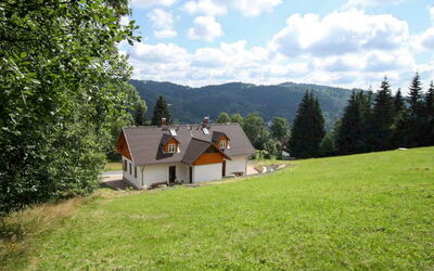 Accommodation:&nbsp;Hraničná 1 100.1