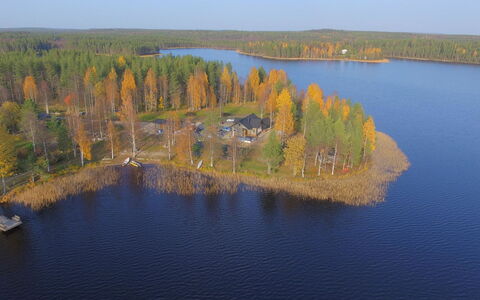 Villa Lystikämä: Rural Area, Hill Station, Village, Mountain Range, Valley, Mountain Village, Alps, Eco Hotel, Balcony, Hotel