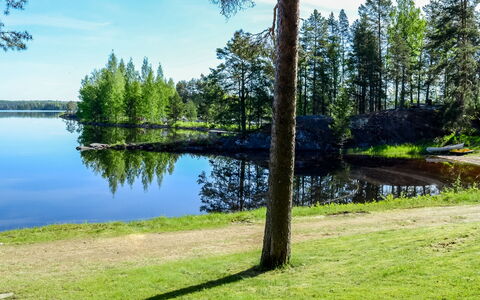 Piitterin Saunatupa: Blue, Water Resources, Water, Body Of Water, Tree, Nature, Green, Natural Environment, Natural Landscape, Summer