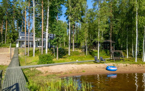 Isokoskelo: Furniture, Chair, Outdoor Furniture, Table, Wood, Outdoor Table, Kitchen & Dining Room Table, Shade, Garden, Umbrella