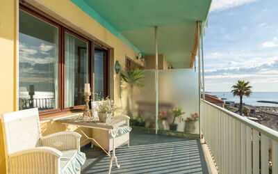 Riva Ligure 607: Building, Furniture, Property, Plant, Azure, Shade, Chair, Flowerpot, Houseplant, Wood