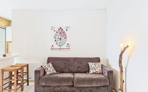 Accommodation:&nbsp;Les Terrasses du Levant 500.25
