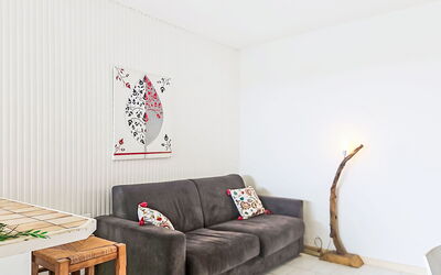 Accommodation:&nbsp;Les Terrasses du Levant 500.25