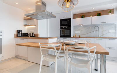 Accommodation:&nbsp;Terrasses du Levant 500.23
