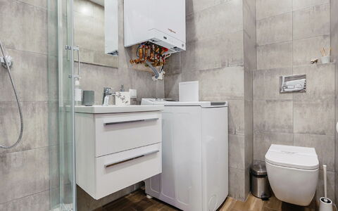 Resorts Kołobrzeg: Plumbing Fixture, Building, Tap, Bathroom, Sink, House, Interior Design, Flooring, Floor