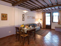 Accommodation:&nbsp;Ciclamino