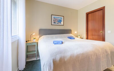 Accommodation:&nbsp;Village Park 306.2