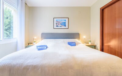 Village Park 306.2: Bed, Interior Design, Bedroom, Furniture, Bed Sheet, Flooring, Floor, Bedding, Ceiling, Wood