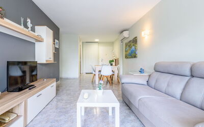 Accommodation:&nbsp;Village Park 306.3