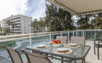 Accommodation:&nbsp;Village Park 306.2