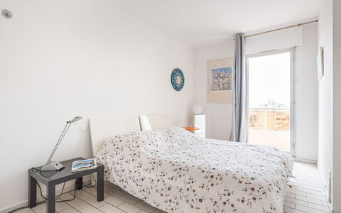 Soleil Bleu: Furniture, Building, Comfort, Window, Wood, Bed, Shade, Interior Design