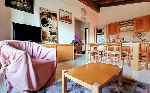 Accommodation:&nbsp;Residenza Agrifoglio 400.14