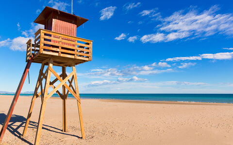 Ajoupa: Blue, Wood, Summer, Beach, Horizon, Sea, Coastal And Oceanic Landforms, Ocean, Sand, Coast