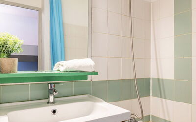 Accommodation:&nbsp;Copacabana 690.2