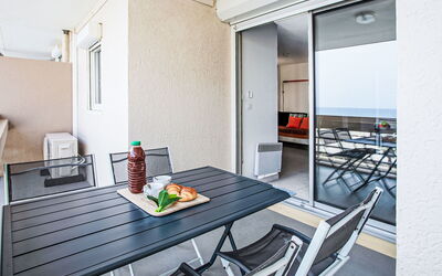Accommodation:&nbsp;Copacabana 690.33