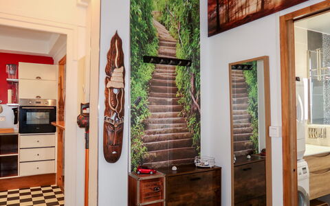 L'Atlantique: Cabinetry, Plant, Furniture, Property, Building, Door, Drawer, Wood, Window, Houseplant