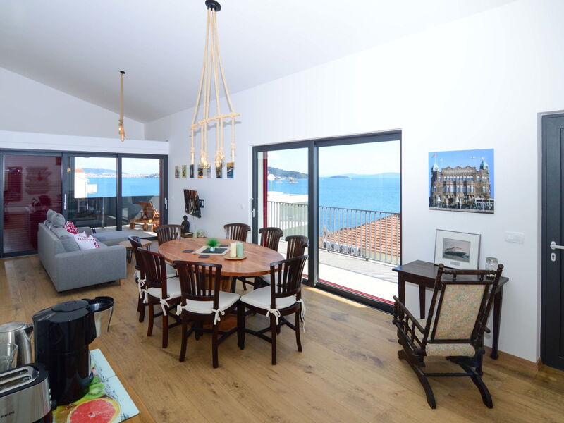Accommodation:&nbsp;Viva-By the Sea-Panorama Penthouse 601.3