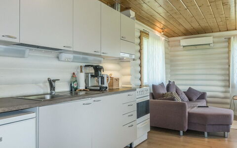 Aamunkoin Rantatupa: Rural Area, Hill Station, Village, Mountain Range, Valley, Mountain Village, Alps, Eco Hotel, Balcony, Hotel