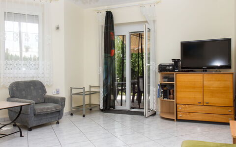 Leon: Furniture, Property, Cabinetry, Building, Comfort, Window, Wood, Drawer, Lighting, Houseplant