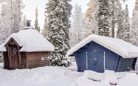 Isopyhänmaa: Cottage, House, Home, Garden Buildings, Siding, Log Cabin, Farmhouse, Estate, Shed, Yard
