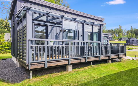 Willa Anna B: Porch, Deck, Balcony, Outdoor Structure, Siding, Garden Buildings