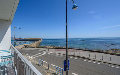 Accommodation:&nbsp;Le Grand Large 228.2