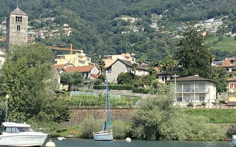 San Quirico: Water, Boat, Property, Building, Watercraft, Plant, Tree, Vehicle, Coastal And Oceanic Landforms, Lake