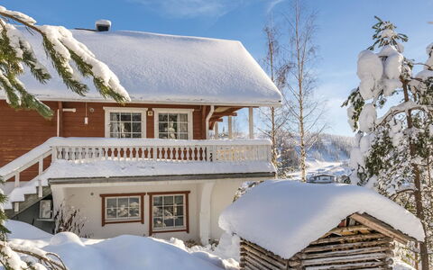 Aurinkoalppi 10A Paritalo: Rural Area, Hill Station, Village, Mountain Range, Valley, Mountain Village, Alps, Eco Hotel, Balcony, Hotel