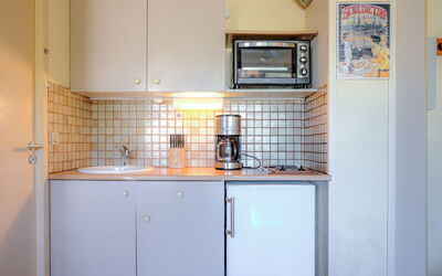 Accommodation:&nbsp;Les Mas de la Mer 250.3