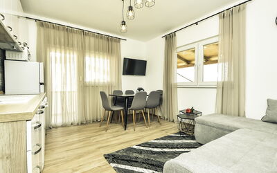 Accommodation:&nbsp;Matanovi Dvori 127.3
